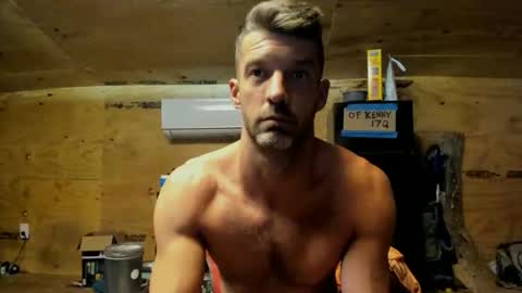 gawwwwddddamn online show from May 16, 2026, 12:51 am
