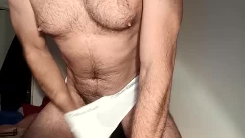 gay_pole online show from October 31, 2025, 8:54 pm