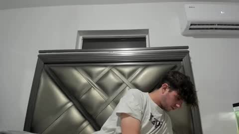 Snapshot of gayndepressed chatting on September 19, 2025, 2:46 am Trace online show from September 19, 2025, 2:46 am