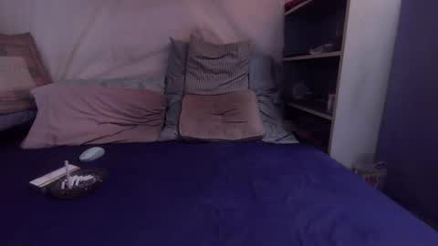 gayrobbin online show from February 7, 2026, 3:16 pm