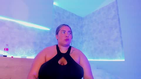 geminis muentes online show from February 1, 2025, 3:08 am