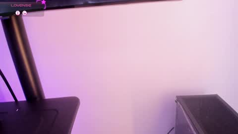 geminis muentes online show from February 20, 2025, 6:39 am