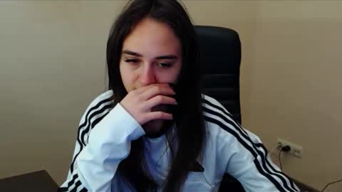 Gemma online show from April 8, 2026, 5:29 am