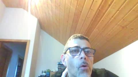 Gen online show from January 15, 2025, 7:37 am