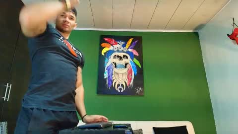 gendersonfit online show from September 12, 2025, 2:17 pm