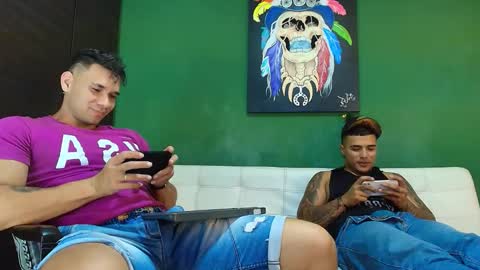 gendersonfit online show from November 28, 2025, 10:01 pm