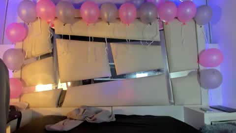 Genesis online show from November 4, 2025, 3:05 am