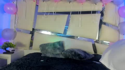 Genesis online show from November 12, 2025, 4:02 am