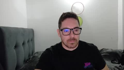 genesis_wb online show from February 5, 2026, 1:54 am