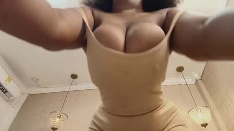 genesisrayden online show from February 28, 2026, 7:37 pm