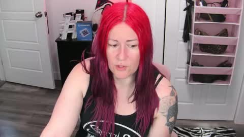 Genny Rock   and  online show from May 26, 2026, 4:14 pm