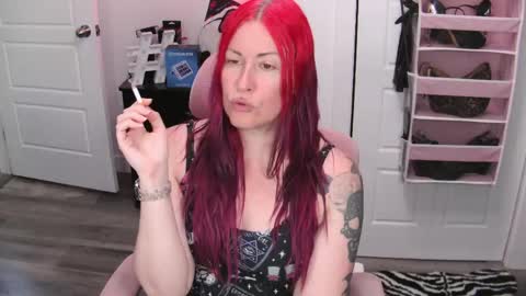Genny Rock   and  online show from June 3, 2026, 2:33 pm