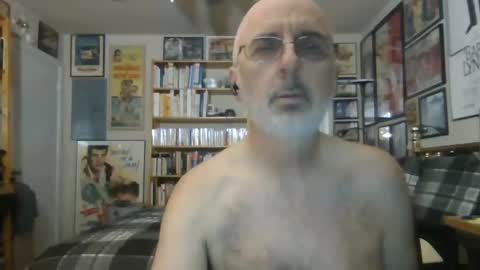 Snapshot of gentcallr chatting on December 7, 2024, 9:55 pm Steve online show from December 7, 2024, 9:55 pm