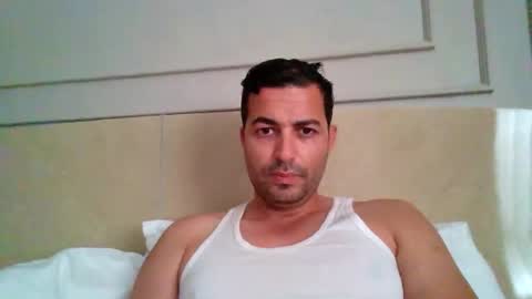 genteldevil online show from October 18, 2025, 10:27 am