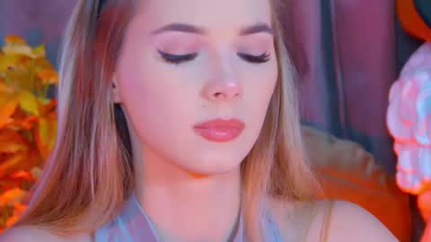 GentleRossi online show from November 12, 2025, 6:52 pm