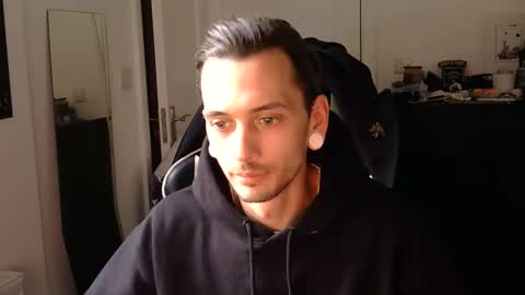 George2323 online show from January 20, 2025, 3:18 pm