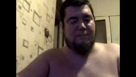 Snapshot of george84xxx chatting on September 19, 2025, 11:38 pm GeOOXXX online show from September 19, 2025, 11:38 pm