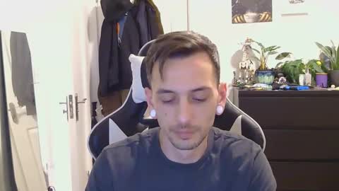 georgek0011 online show from January 18, 2026, 9:18 pm