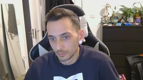 georgek0011 online show from March 16, 2026, 12:27 am