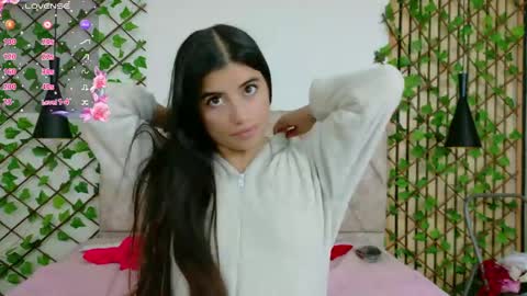 georgia_candy online show from April 16, 2026, 4:46 am