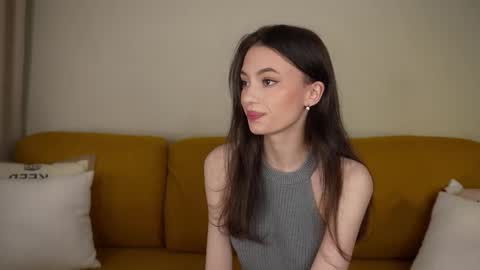 georgiamorandi online show from October 27, 2025, 9:02 am