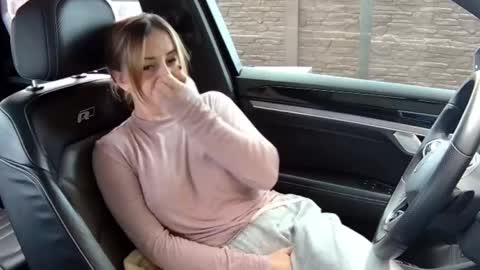 Melissa online show from April 18, 2026, 8:18 am