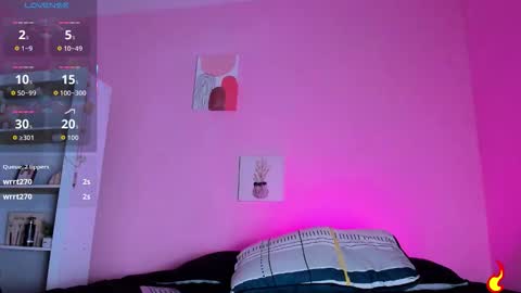 GEORGINA FERRI online show from November 18, 2025, 5:39 pm