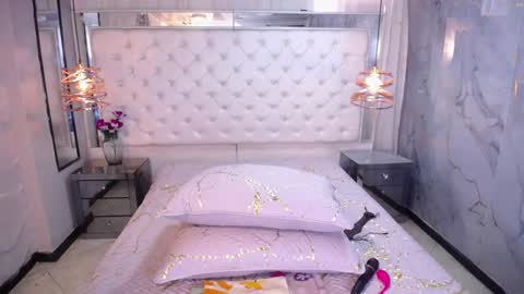 Georgina online show from February 12, 2025, 7:56 pm