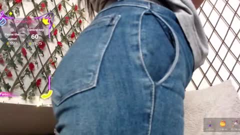 Snapshot of georginabianco chatting on March 3, 2026, 12:11 pm Georgi online show from March 3, 2026, 12:11 pm