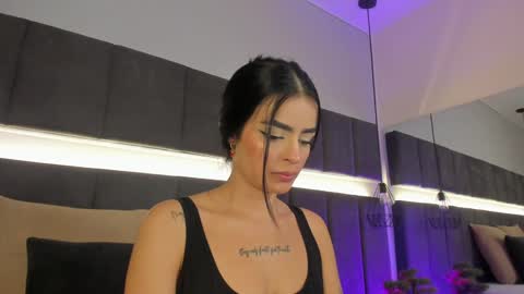 Kendal  online show from January 20, 2025, 2:53 am