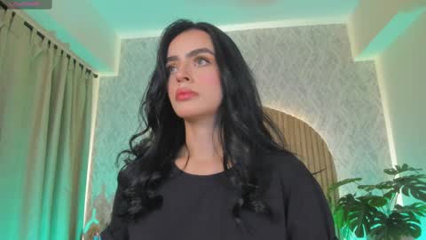 Kendal  online show from September 12, 2025, 2:06 pm