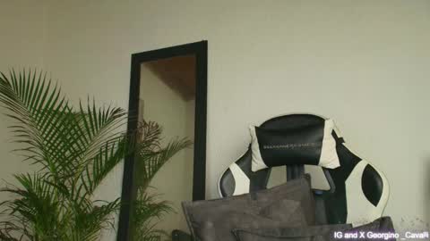 Peter Mike online show from September 23, 2025, 4:48 am