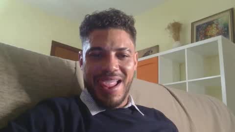 geovannygarrido91 online show from January 8, 2026, 2:25 am