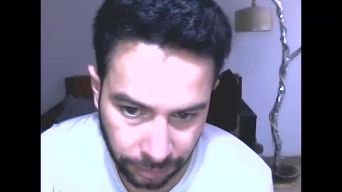 geralt_derivia online show from November 22, 2025, 9:47 pm