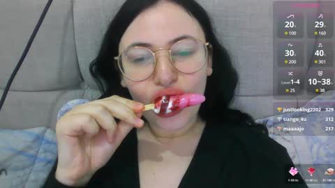 Snapshot of german_eva chatting on February 2, 2025, 12:02 pm Eva online show from February 2, 2025, 12:02 pm