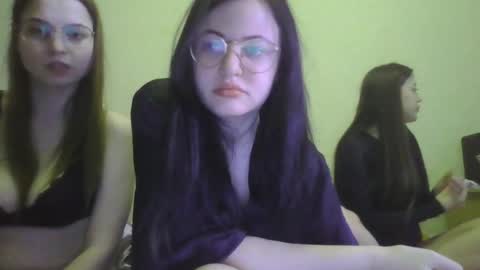 Snapshot of german_eva chatting on March 3, 2025, 10:06 am Eva online show from March 3, 2025, 10:06 am