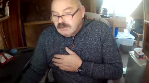 germany_50 online show from December 18, 2025, 3:07 pm