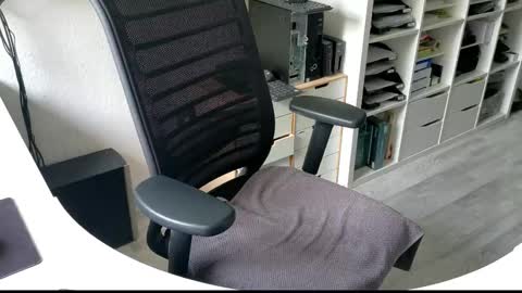 Snapshot of germinator33 chatting on September 11, 2025, 11:43 am germinator33 online show from September 11, 2025, 11:43 am