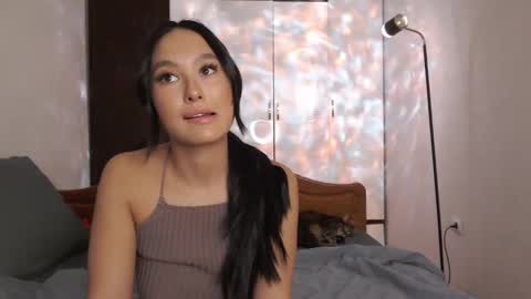 Snapshot of germiona_shine chatting on February 15, 2025, 1:10 am Germiona online show from February 15, 2025, 1:10 am