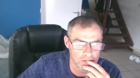 Snapshot of geronemo62 chatting on October 21, 2025, 3:35 pm geronemo62 online show from October 21, 2025, 3:35 pm