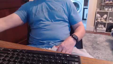 gethoggy online show from December 17, 2025, 5:08 pm