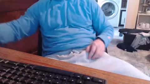 gethoggy online show from April 6, 2026, 5:03 pm