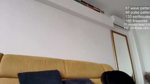 Snapshot of getlust chatting on April 2, 2026, 10:02 am Brad online show from April 2, 2026, 10:02 am