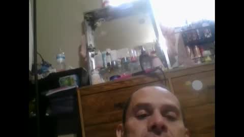 Snapshot of gezuz42069 chatting on March 5, 2025, 7:06 pm gezuz42069 online show from March 5, 2025, 7:06 pm