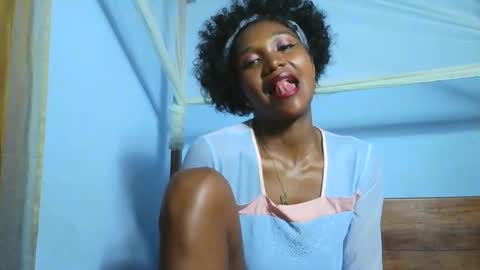 gggloria online show from December 2, 2025, 7:36 am