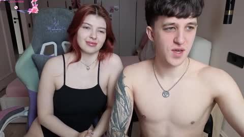 Ester and Ri online show from March 31, 2026, 1:44 pm