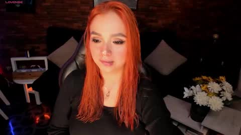 Snapshot of giabrook chatting on October 26, 2025, 12:27 am Gia  online show from October 26, 2025, 12:27 am