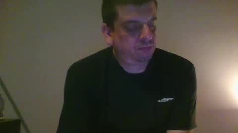 Snapshot of giaco1982 chatting on November 5, 2025, 4:45 am samuel online show from November 5, 2025, 4:45 am