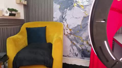 Snapshot of gianellacox chatting on February 13, 2026, 1:29 pm online show from February 13, 2026, 1:29 pm