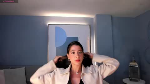 Snapshot of giannawatson chatting on June 9, 2026, 7:14 pm online show from June 9, 2026, 7:14 pm